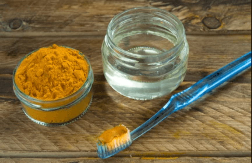 Turmeric and oil Paste for teeth